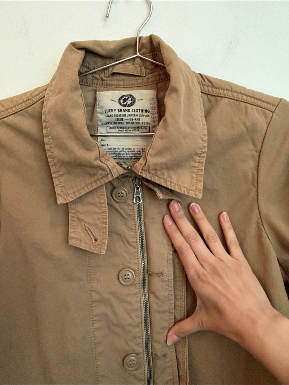 Lucky Brand Tan Trench Coat - Classic Lightweight Design - Picture 4 of 7
